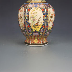 Prestige Enameled Vase – Imperial Ceramic Motifs