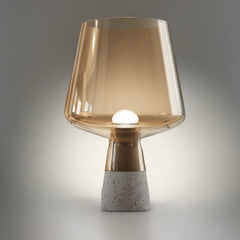 Lampe Ambre Élégance – Lumière Douce et Design Moderne.