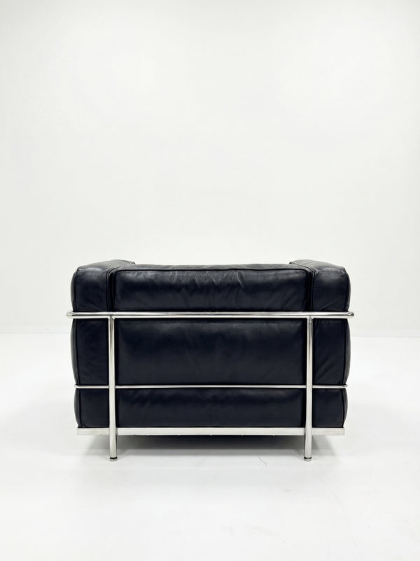 Modernist Grand Comfort Armchair – Genuine Leather &amp; Chrome Frame