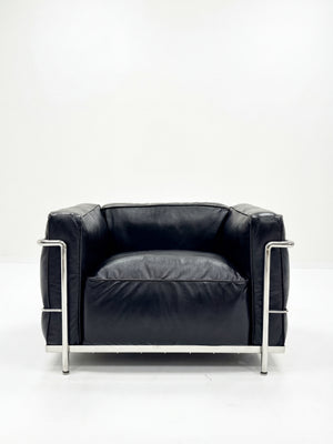 Modernist Grand Comfort Armchair – Genuine Leather &amp; Chrome Frame